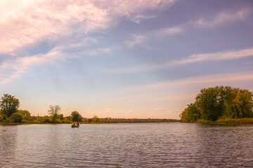 求几部好看的日本动漫。。
