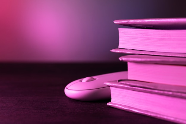 求几部好看的日本动漫。。