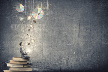 克苏鲁神话中三柱神分别是哪三位？